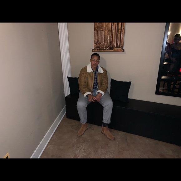 Meet your Posher, Sharolin - Picture 4 of 8